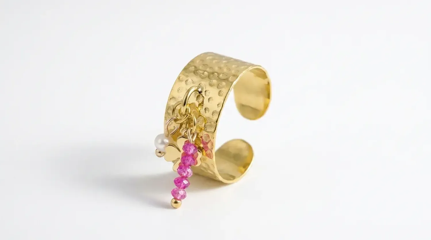 Preview: Ring Dora